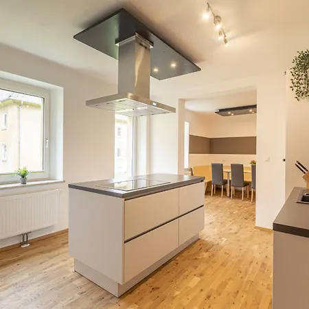 Beautiful With Views Apartment